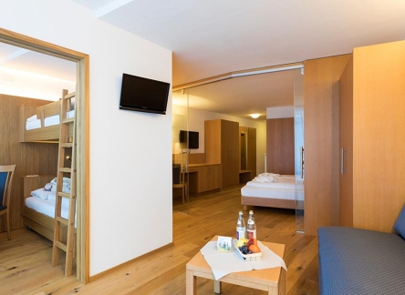 cat-d-alpe-nemes-07