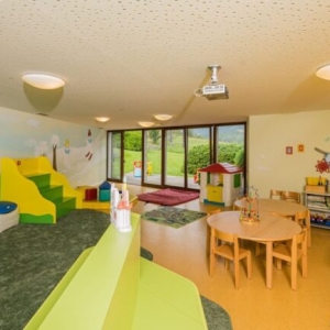 playroom-e1627939334860-768x433