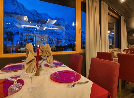 New Restaurant B