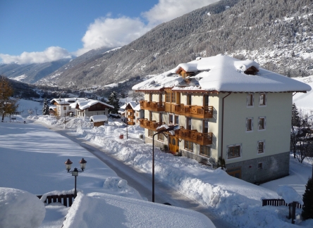 Hotel Almazzago