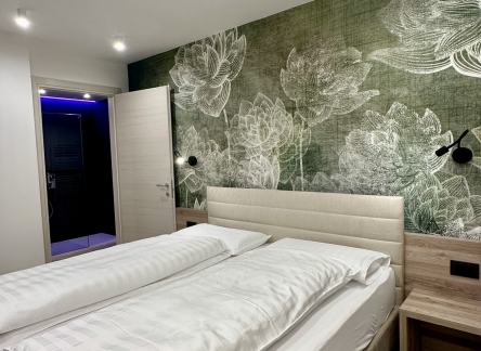 Panoramic room 7
