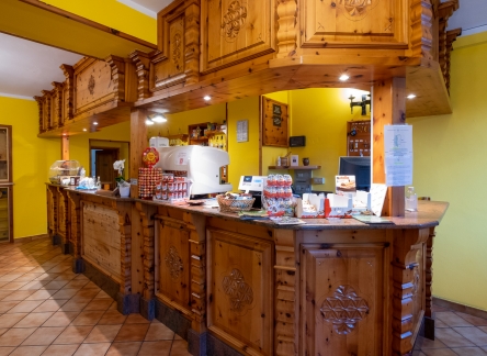 bar4