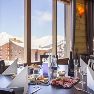 LesMelezes_restauracja
