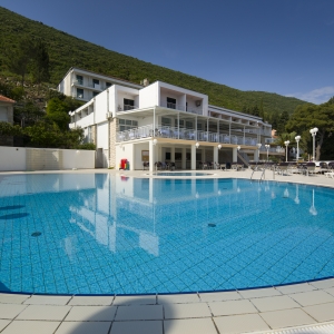 10 swiming pool