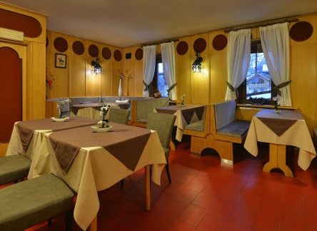 Hotel Loredana - Livigno - Bar (7)