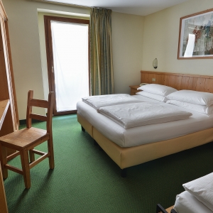 Hotel Loredana - Livigno - Camera Tripla Standard (6)