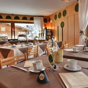 Hotel Loredana - Livigno - Ristorante (22)