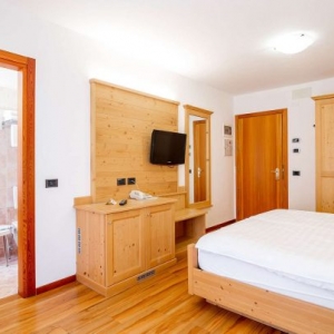 Comfort-hotel-salvan-web-17_1920x1100-550x403