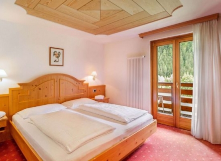 Comfort-hotel-salvan-web-8_1920x1100-550x403