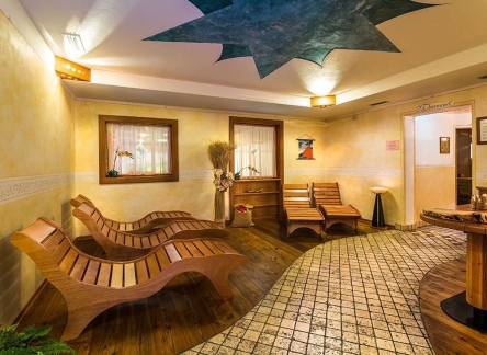 gallerie-presentazione-hotel-salvan-wellness-2020-1_1100x730-1100x960