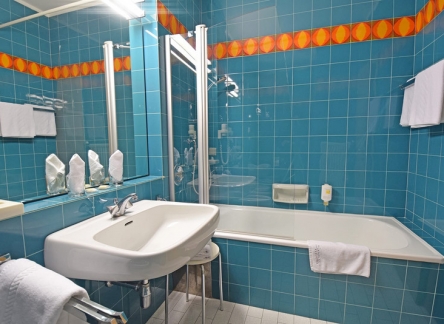 csm_Familienzimmer-Magdalena-Badezimmer-2_8b1ad56ddc