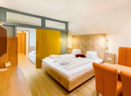 csm_Juniorsuite-Hubertus_4569c63749