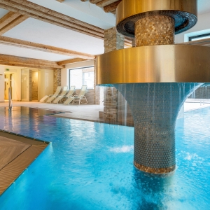 csm_pool-wellnesshotel-nockresort-bad-kleinkirchheim-02_cdbb7639e1