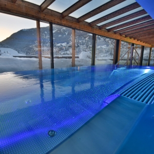csm_whirlpool-wellnesshotel-bad-kleinkirchheim-05_48933da5e5