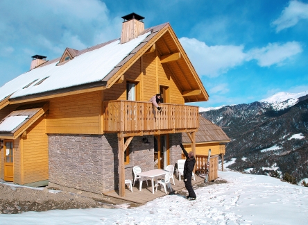 location-ski-pra-loup-residence-odalys-le-hameau-du-praroustan-2