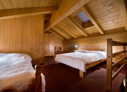 lago2-livigno-chalet-lago-camera-444x324